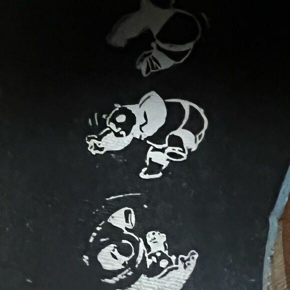 Reebok Kung Fu Panda Limited Edition Sneakers Men’s Sz 8 Beige Athletic Shoes - Picture 15 of 16